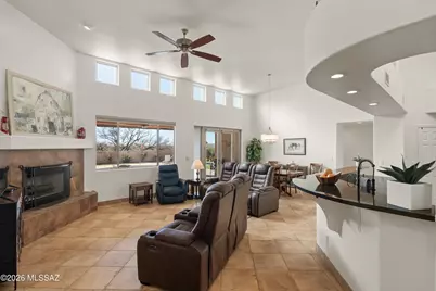 8738 E Bear Paw Place, Tucson, AZ 85749 - Photo 9