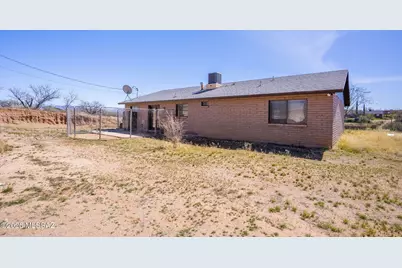 949 Paseo Queretaro, Rio Rico, AZ 85648 - Photo 9