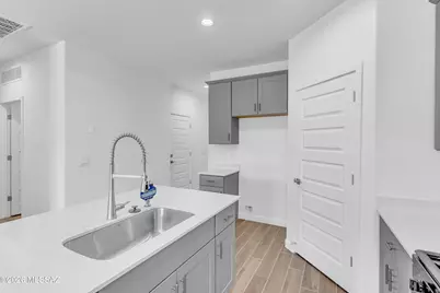 12538 W Nicholas Drive, Marana, AZ 85653 - Photo 9