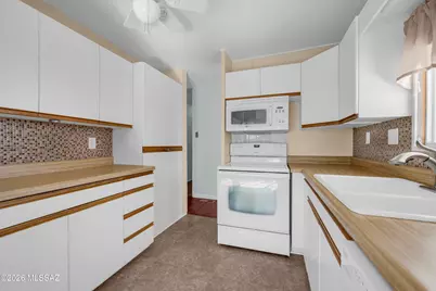 308 W Weisshorn Street, Tucson, AZ 85737 - Photo 7