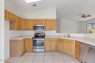 9358 N Desert Mist Ln, Tucson, AZ 85743 - Photo 11