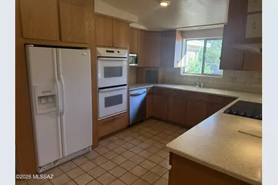 9432 E El Cajon Drive, Tucson, AZ 85710 - Photo 5