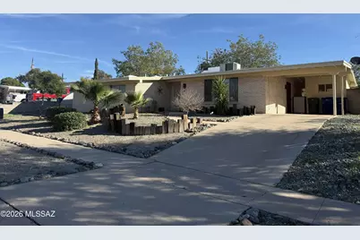 9432 E El Cajon Drive, Tucson, AZ 85710 - Photo 1