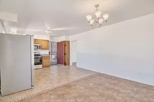 9006 E 8th St, Tucson, AZ 85710 - Photo 9