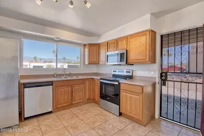 9006 E 8th Street, Tucson, AZ 85710 - Photo 7