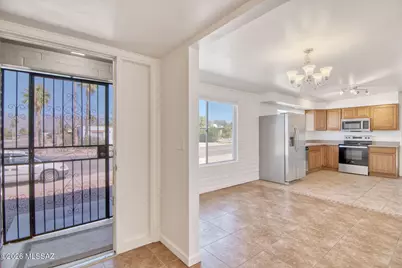 9006 E 8th Street, Tucson, AZ 85710 - Photo 3