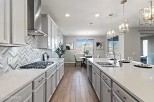 11587 N Desert Calico Lp, Oro Valley, AZ 85742 - Photo 19