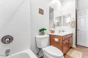 482 W Aspenwood St, Green Valley, AZ 85614 - Photo 37