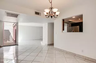 5726 N Camino Del Sol, Tucson, AZ 85718 - Photo 15