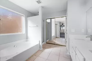 10235 E Rainbow Meadow Dr, Tucson, AZ 85747 - Photo 29