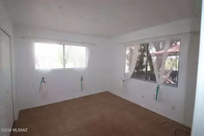 295 W Placita De Los Anillos, Green Valley, AZ 85614 - Photo 9