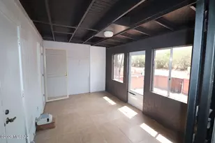 295 W Placita de Los Anillos, Green Valley, AZ 85614 - Photo 17