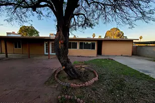 9270 E 8th St, Tucson, AZ 85710 - Photo 17