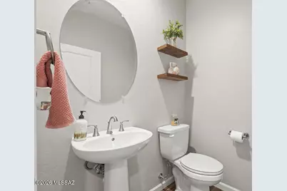 1605 E Balestra Way, Green Valley, AZ 85614 - Photo 21