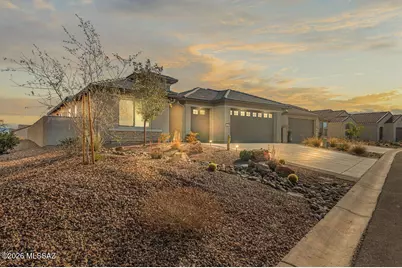 1605 E Balestra Way, Green Valley, AZ 85614 - Photo 47