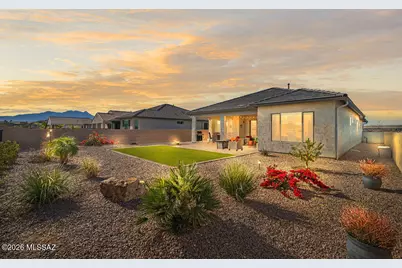 1605 E Balestra Way, Green Valley, AZ 85614 - Photo 37
