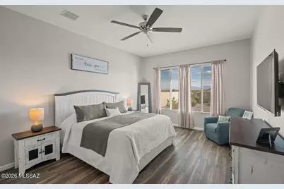 1605 E Balestra Way, Green Valley, AZ 85614 - Photo 23
