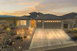 1605 E Balestra Way, Green Valley, AZ 85614 - Photo 41