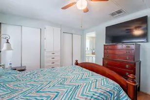 240 W Cumaro Dr, Green Valley, AZ 85614 - Photo 13