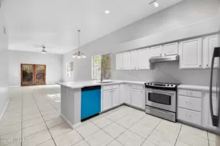 6683 N Calle Sin Nombre, Tucson, AZ 85718 - Photo 9