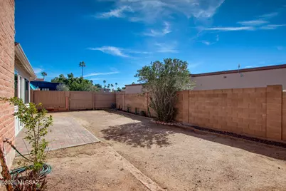 121 W Vista Grande Drive, Tucson, AZ 85704 - Photo 35