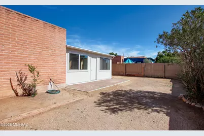 121 W Vista Grande Drive, Tucson, AZ 85704 - Photo 33