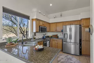 1848 Rosalia Ct, Rio Rico, AZ 85648 - Photo 9