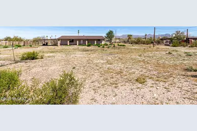 8901 W Safford Street, Marana, AZ 85653 - Photo 27