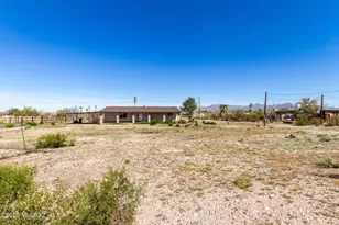 8901 W Safford St, Marana, AZ 85653 - Photo 27