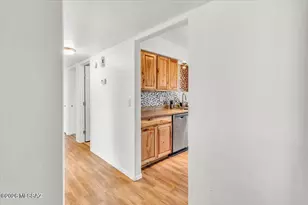 7141 E Tamara Dr, Tucson, AZ 85730 - Photo 13