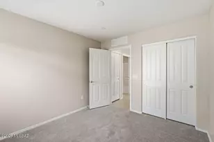 39466 S Diamond Bay Dr, Tucson, AZ 85739 - Photo 23