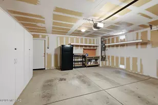 39466 S Diamond Bay Dr, Tucson, AZ 85739 - Photo 25