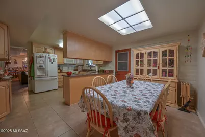 957 N Miller Drive, Tucson, AZ 85710 - Photo 17