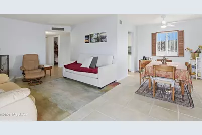 600 E River Road #Unit W, Tucson, AZ 85704 - Photo 7