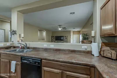 926 W Via De Gala, Sahuarita, AZ 85629 - Photo 25