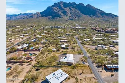 210 W Meadowbrook Drive, Oro Valley, AZ 85704 - Photo 39