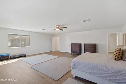 210 W Meadowbrook Drive, Oro Valley, AZ 85704 - Photo 25