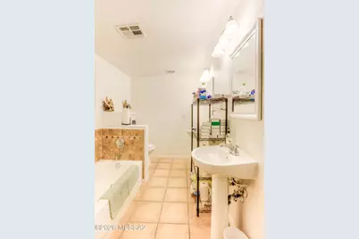 5601 S Masterson Avenue, Tucson, AZ 85706 - Photo 19