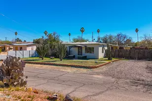 908 E Graybill Dr, Tucson, AZ 85719 - Photo 1