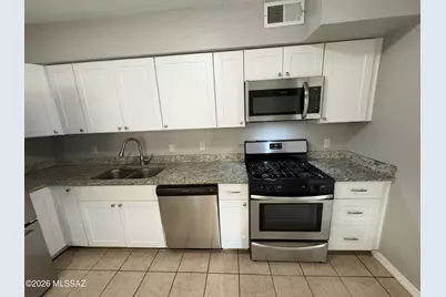 2002 S Kelvin Stravenue, Tucson, AZ 85713 - Photo 19