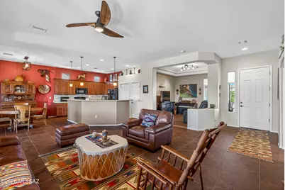 837 W Bosch Drive, Green Valley, AZ 85614 - Photo 9