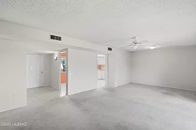 500 W Ocotillo Place, Green Valley, AZ 85614 - Photo 11