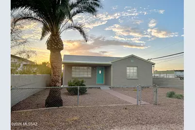 902 S Fremont Avenue, Tucson, AZ 85719 - Photo 1
