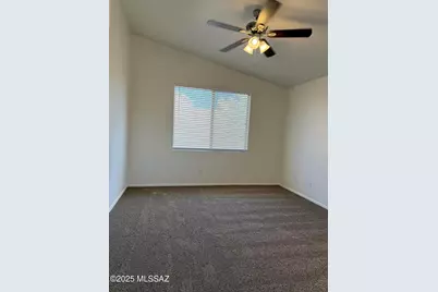10593 E Bonpland Willow Drive, Tucson, AZ 85747 - Photo 11