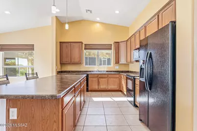 649 W Knotwood Street, Green Valley, AZ 85614 - Photo 15