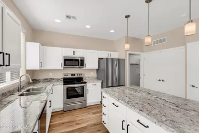 6390 E Koufax Lane, Tucson, AZ 85756 - Photo 13