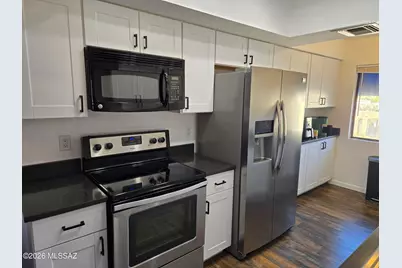 7940 E Colette Circle #122, Tucson, AZ 85710 - Photo 9