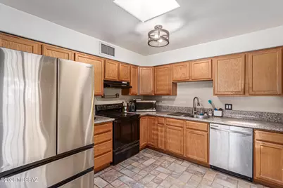 1988 S Longfellow Place, Tucson, AZ 85711 - Photo 7