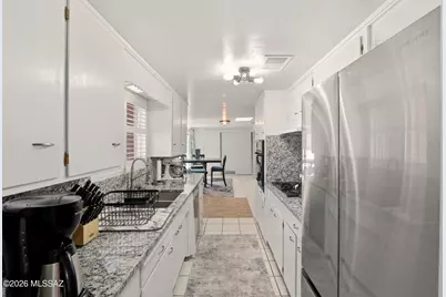 8925 E Bellevue Street, Tucson, AZ 85715 - Photo 5