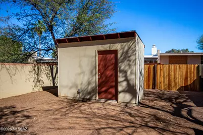 1814 N Santa Rosa Avenue, Tucson, AZ 85712 - Photo 23